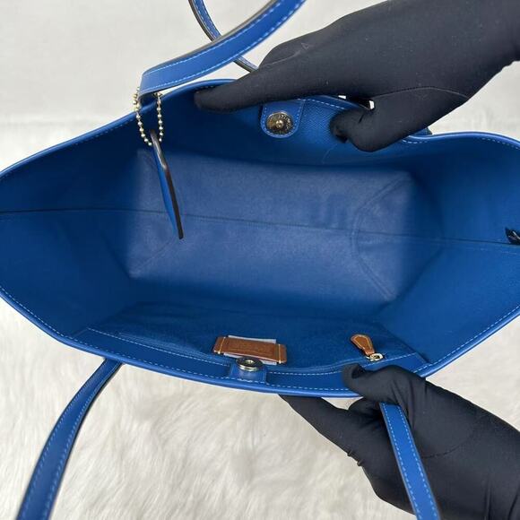 Coach City Tote Bag Signature Canvas W Coach Graphic Sand/Pacific Blue CY705 NWT - Picture 9 of 12